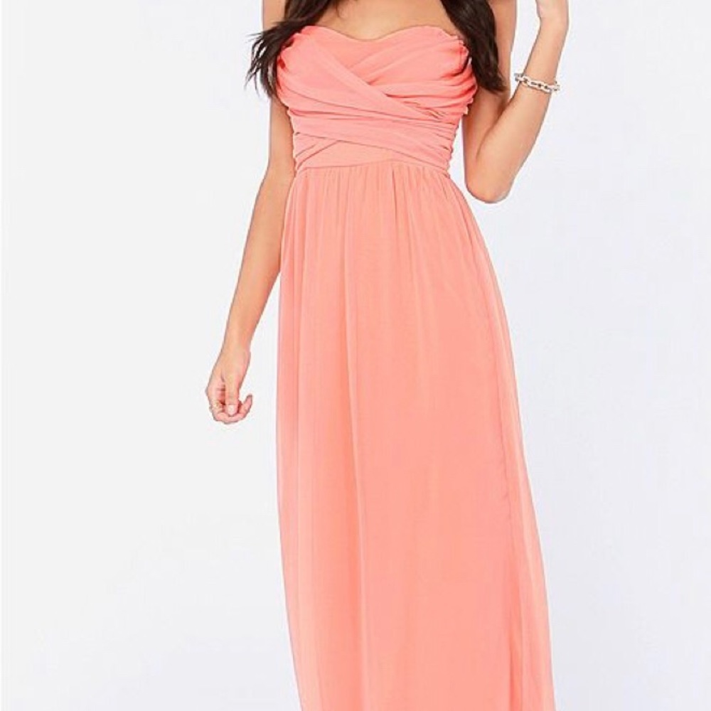 Lulu’s Slow Dance Strapless Maxi Dress in Peach